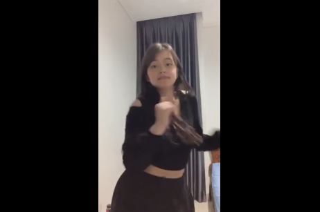 Yang Lagi Viral 2025 Dia Suka Kalau Aku Gigitin Lagi Bocil Terbaru Yang
