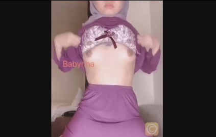 Top Trending: 10 Most Mainstream Hits Viral Video Sesuatu Yang Berharga: Kamu